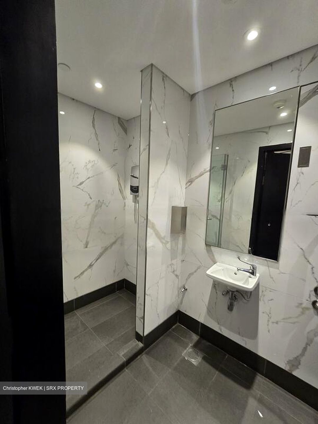 Psa Building (D5), Office #469335461